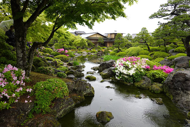 島根県松江市八束町波入 由志園