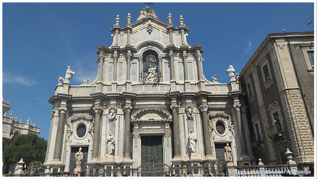  Sicília; Barroco siciliano; villa; palazzo; piazza; chiesa; Sant'Agata; Catedral de Catânia Duomo; Fontana; Fonte do elefante; Duomo