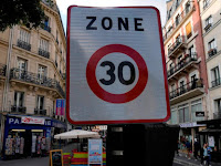 Paris shrinks speed limit to protect climate.