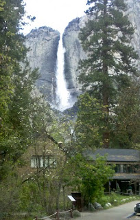 Upper Yosemite Fall, Yosemite Lodge