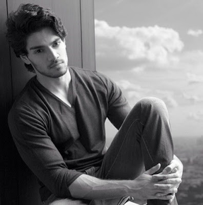 Sooraj Pancholi Age, Wiki, Height, Images, Body, Birthday