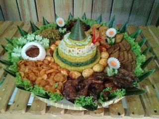 Tumpeng Tampah murah di Bandung