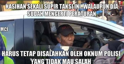 Meme Polisi Tilang Supir Taksi Lagi Berhenti Beredar di Jagad Maya