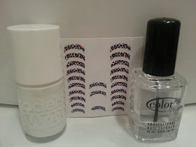 white-leopard-print-nail-art