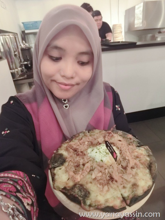 Raku Pizza Subang 