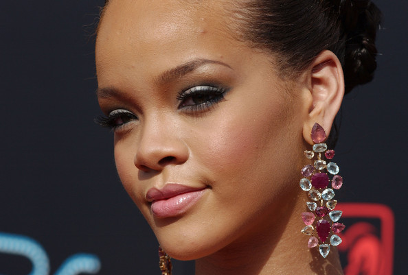 rihanna earrings