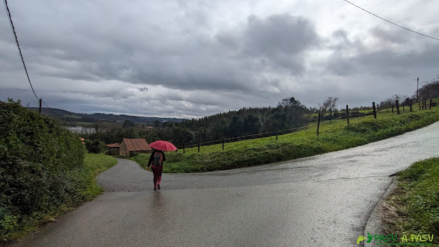 Bajando al Embalse por La Bardasquera