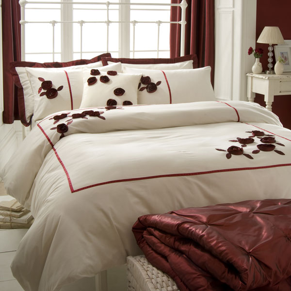 Luxury Modern Bedding Design 2011 Collection | Furniture Design Ideas