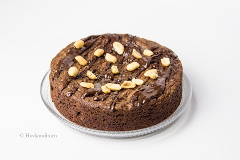 Chocolate Peanut Cake