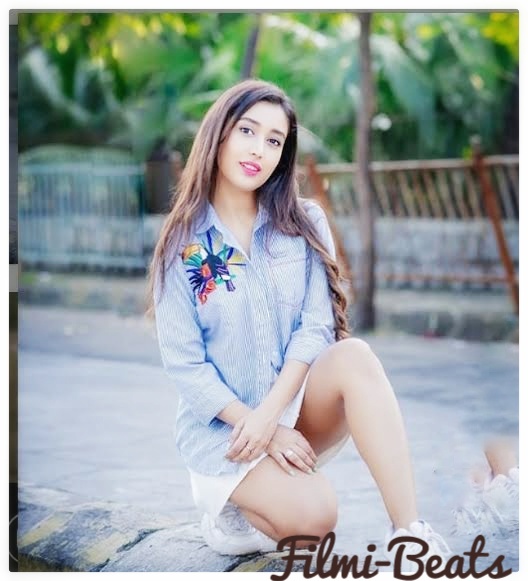 Priyamvada Kant wallpapers and Biography