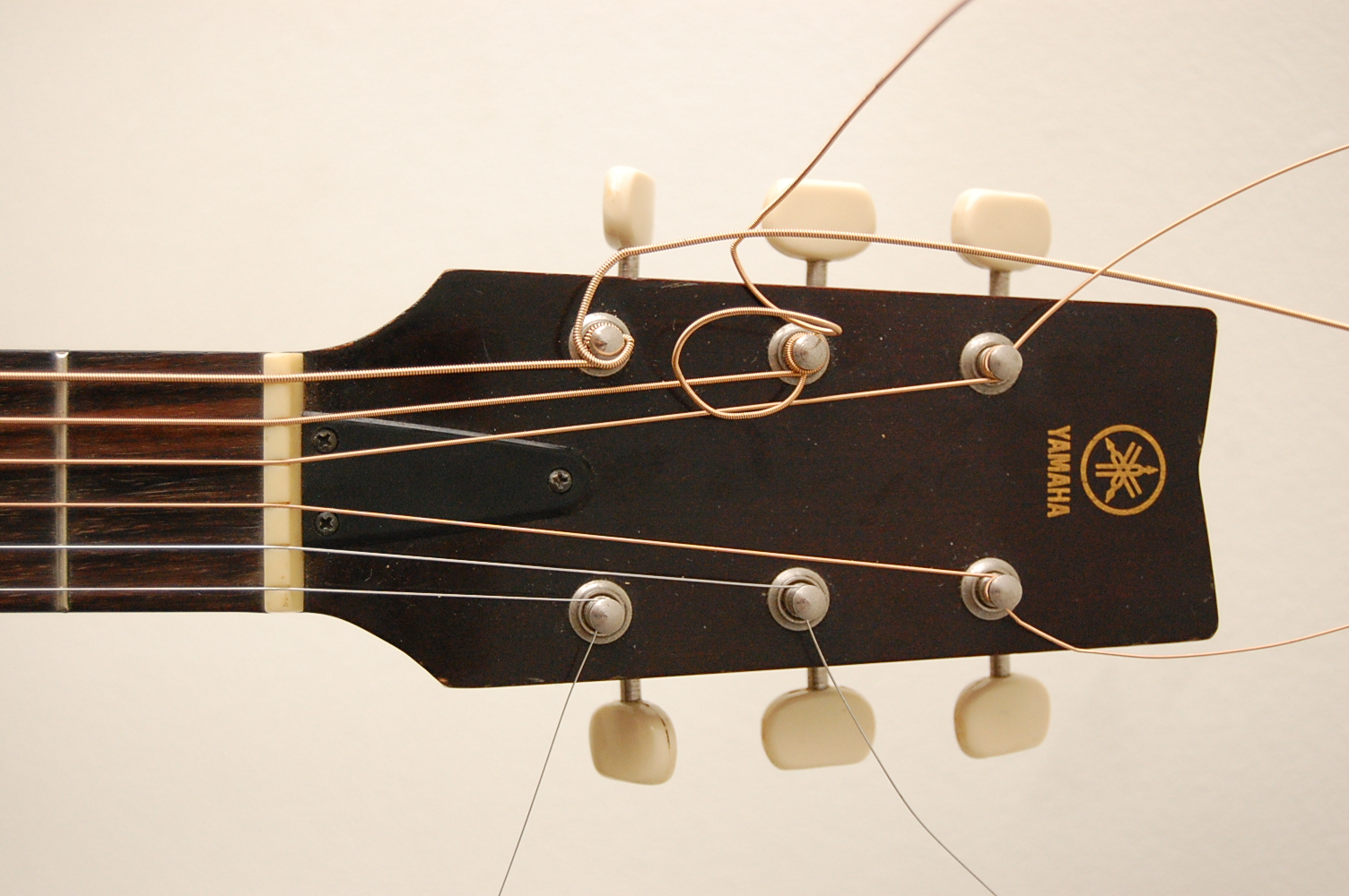 Of Wood And Strings Latest Find Yamaha Fg 75 1