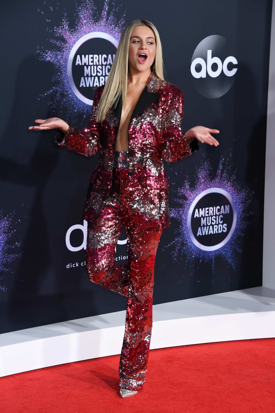 Kelsea Ballerini best red carpet fashion dresses photo