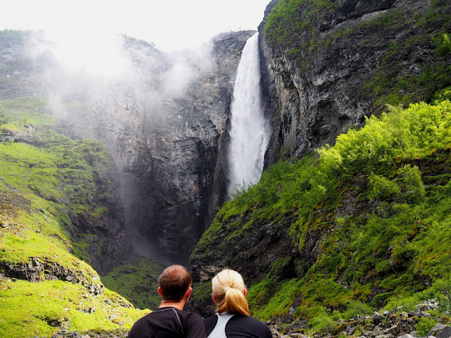 Vettisfossen, vodopád, přímý vodopád, Norsko, voda, příroda, Jotunheimen, trek, turistika