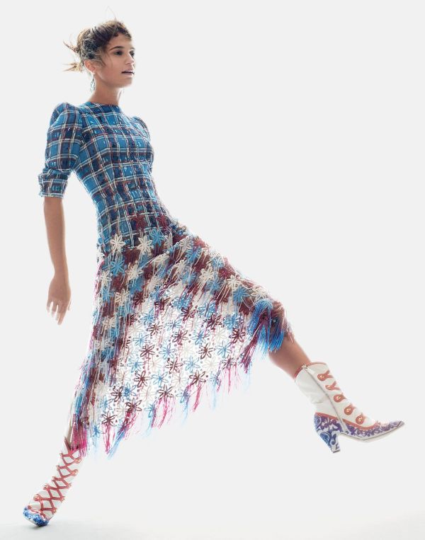 Alicia Vikander – Vogue Magazine US January 2016 Photo shoot