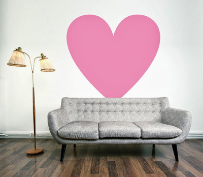 7 Simple DIY to Decorate the Living Room Wall With Urban Style this year