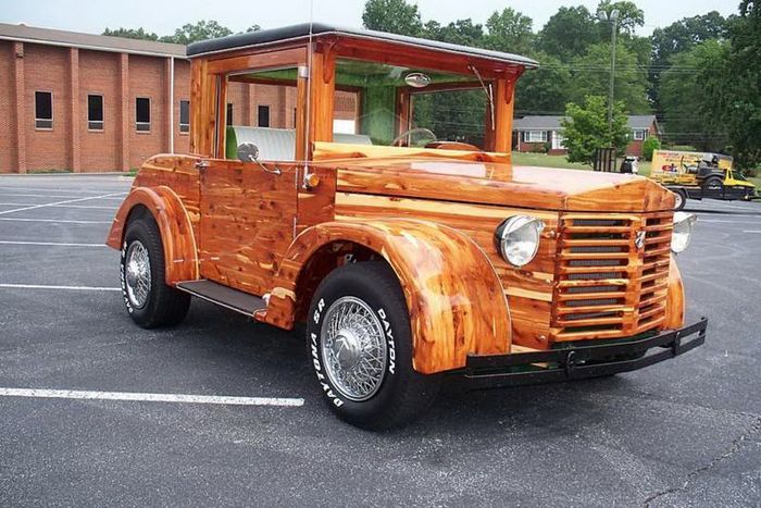 Wooden SUV - 22