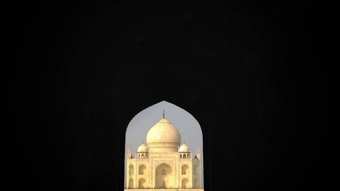 Outer Tomb Of Taj Mahal - Barath Mohan