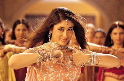 Inilah 10 Bintang Bollywood Yang Pernah Overacting di Depan Kamera