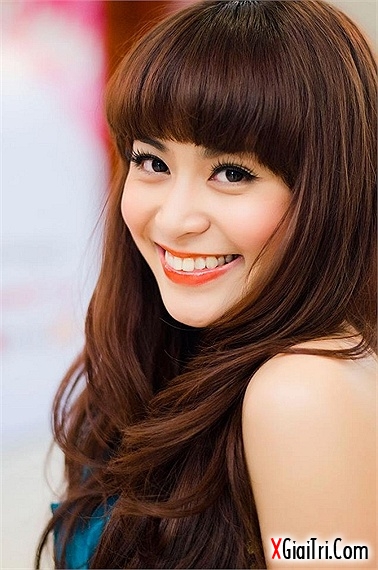 Thùy Linh kute xinh xắn