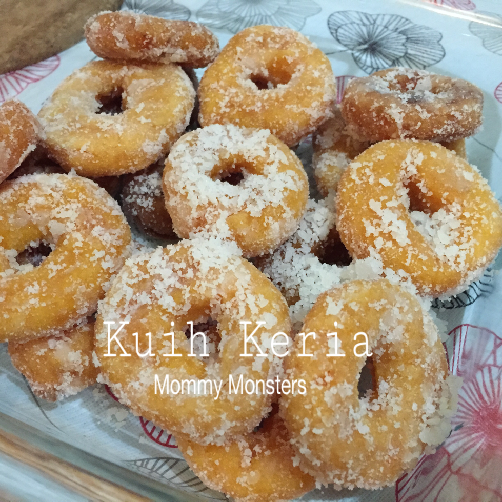 It's All I Have to Bring Today: Foodie: Kuih Keria