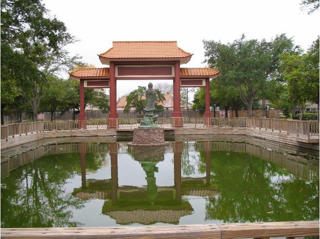 Jade Buddha Temple