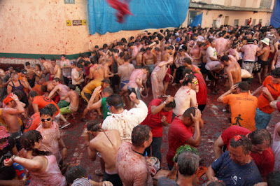 Tomatina Tomato Fight 2010 Seen On www.coolpicturegallery.net