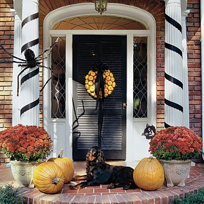 Ideas para decorar la puerta de entrada en Halloween