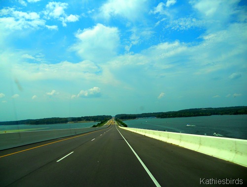 12. Paris Landing-kab