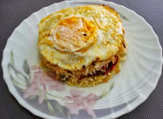 Arroz con Pimientos y Huevos