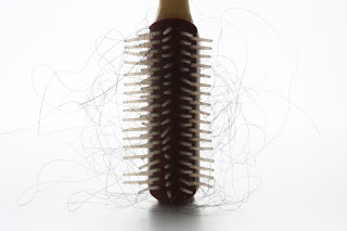 Biotin membantu mengobati rambut rontok
