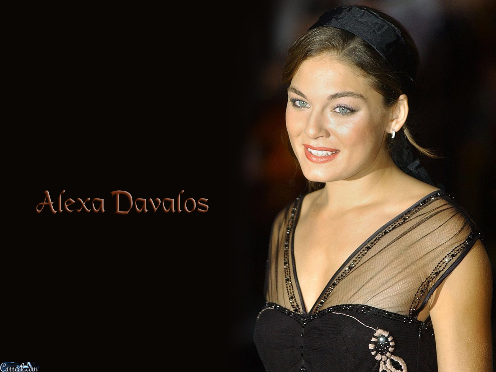 Alexa Davalos HD Images and Wallpapers - Hollywood Actress