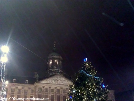 Dam Square. Security or Royals in the cupola of the Royal Palace? Not clear. 8 minutes to THE NEW YEAR 2013(Looks more like security.)