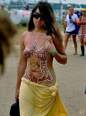 girls bodypaint