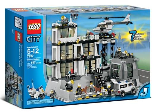 LEGO City - Comisar a de polic a (7498)