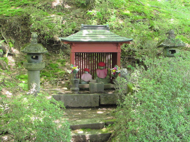 Nikko- Rinnoji Temple