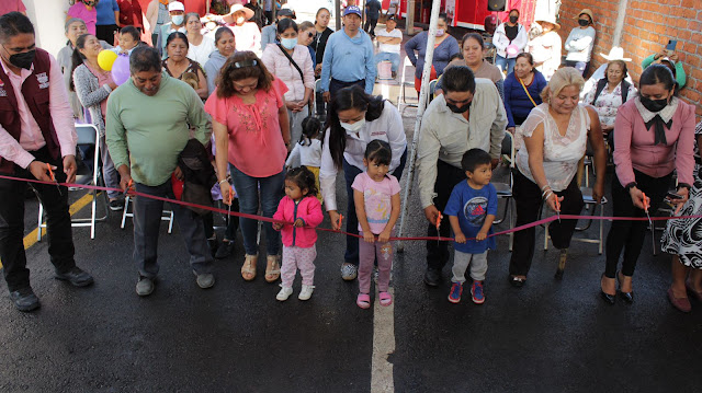 Entrega Ariadna Ayala la rehabilitación de la calle Adolfo López Mateos