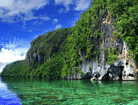 Wisata Pantai Ora