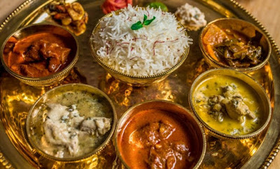 food in Kashmir, the cuisine is predominantly non-vegetarian