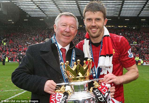 Michael Carrick tiết lộ cách dùng người 'cực dị' của Sir Alex