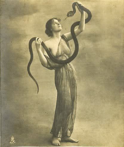Deusa Ishtar; Astarte ou Inanna