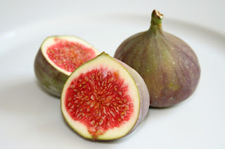 Anjeer khane ke 10 anmol fayde (Benefits  of Fig) :- 