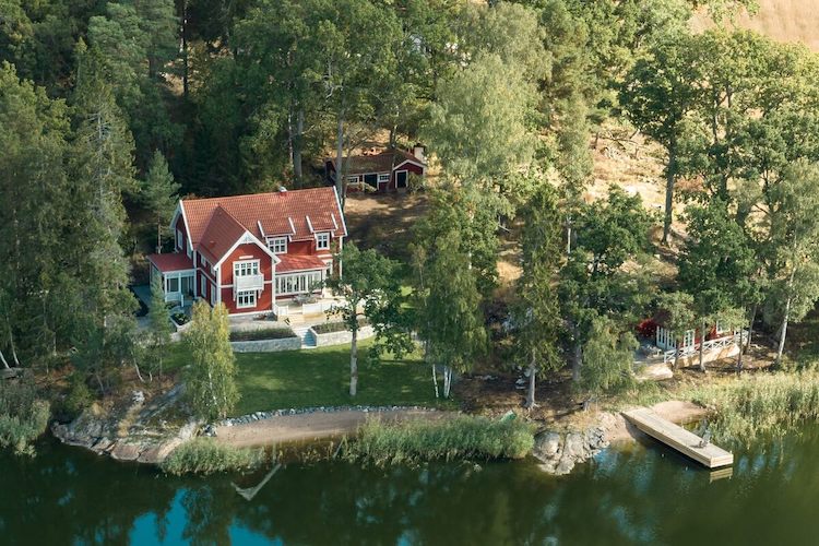 A Traditional SwedishVilla Overlooking the Stockholm Archipelago