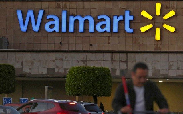 Economía/ Walmart reta a Trump; invertirá 1,300 mdd en México