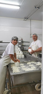 quesos artesanos la val realfooding comida real mezquita de jarque cuencas mineras teruel geoparque maestrazgo aragón queso