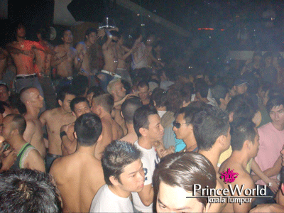 Inilah Suasana Kalau Gay Lagi Party [laki Di Larang Lihat] [ www.BlogApaAja.com ]