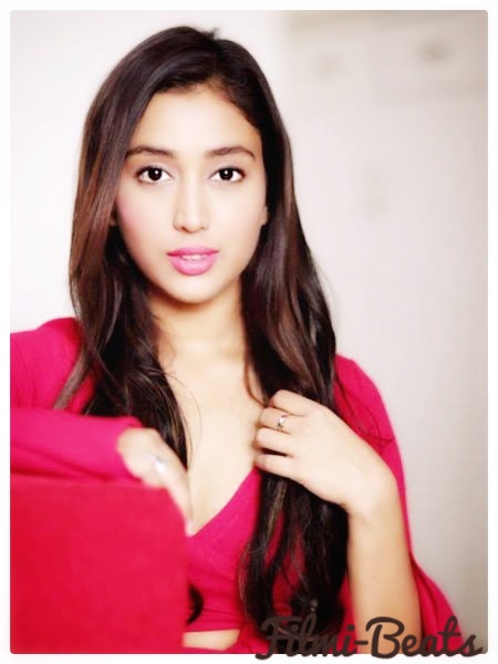 Priyamvada Kant wallpapers and Biography