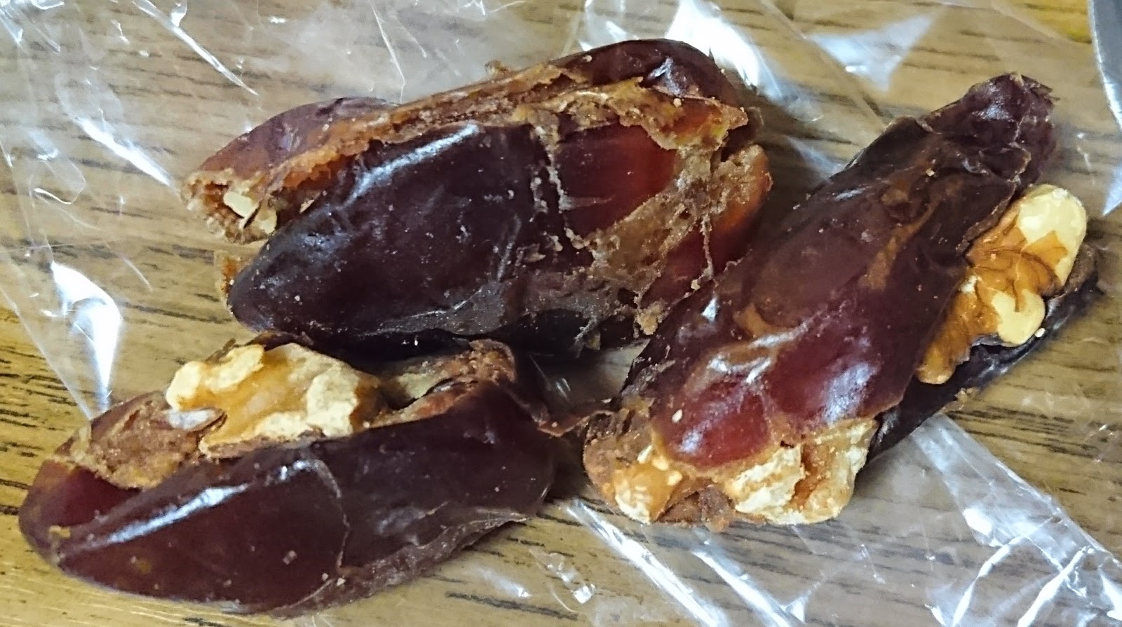 あすきん 虫っぽい外国のお菓子