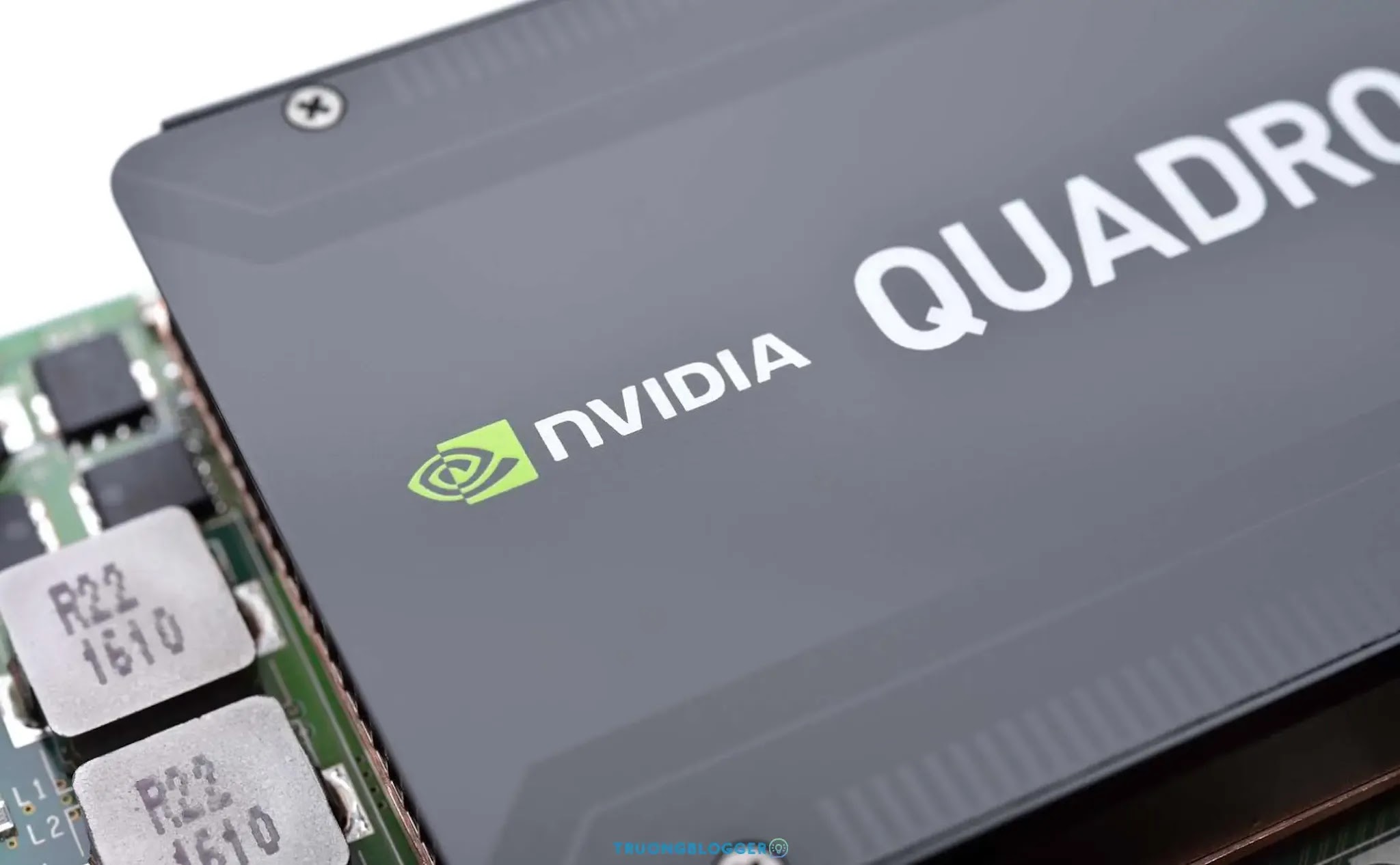 Nên mua Laptop hãng nào tốt và bền nhất hiện nay