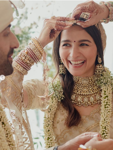Alia Bhatt And Ranbir Kapoor Wedding Pictures