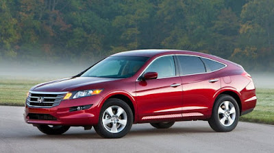 2011 Honda Accord Crosstour in red colour